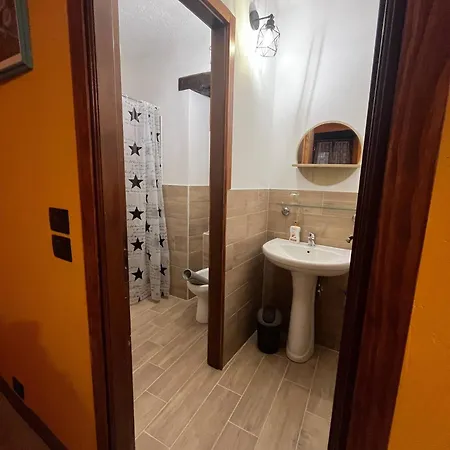 La Casa Dei Fiori * San Maurizio Canavese
