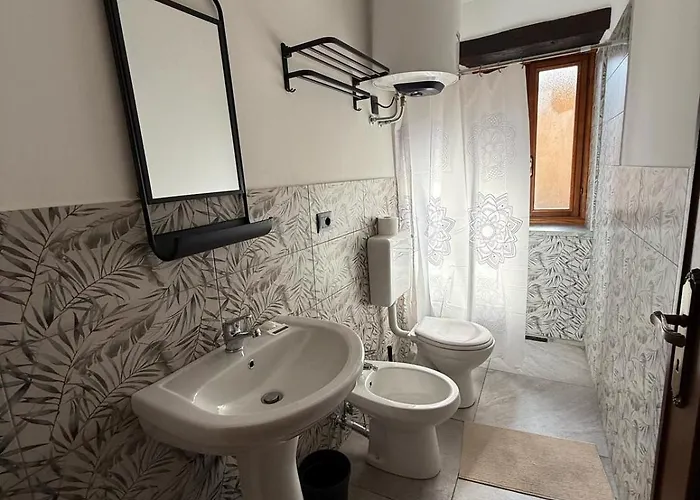 La Casa Dei Fiori Πανσιόν 3*